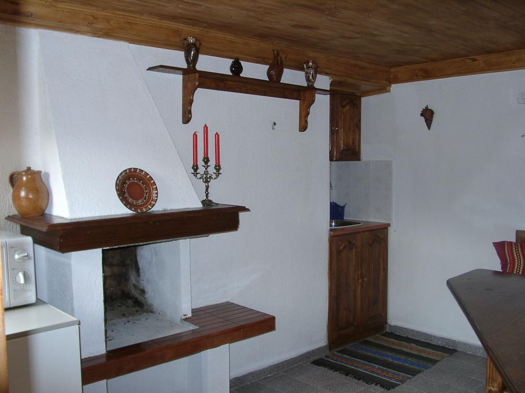 Sarafova Guest House Koprivshtitsa Bagian luar foto