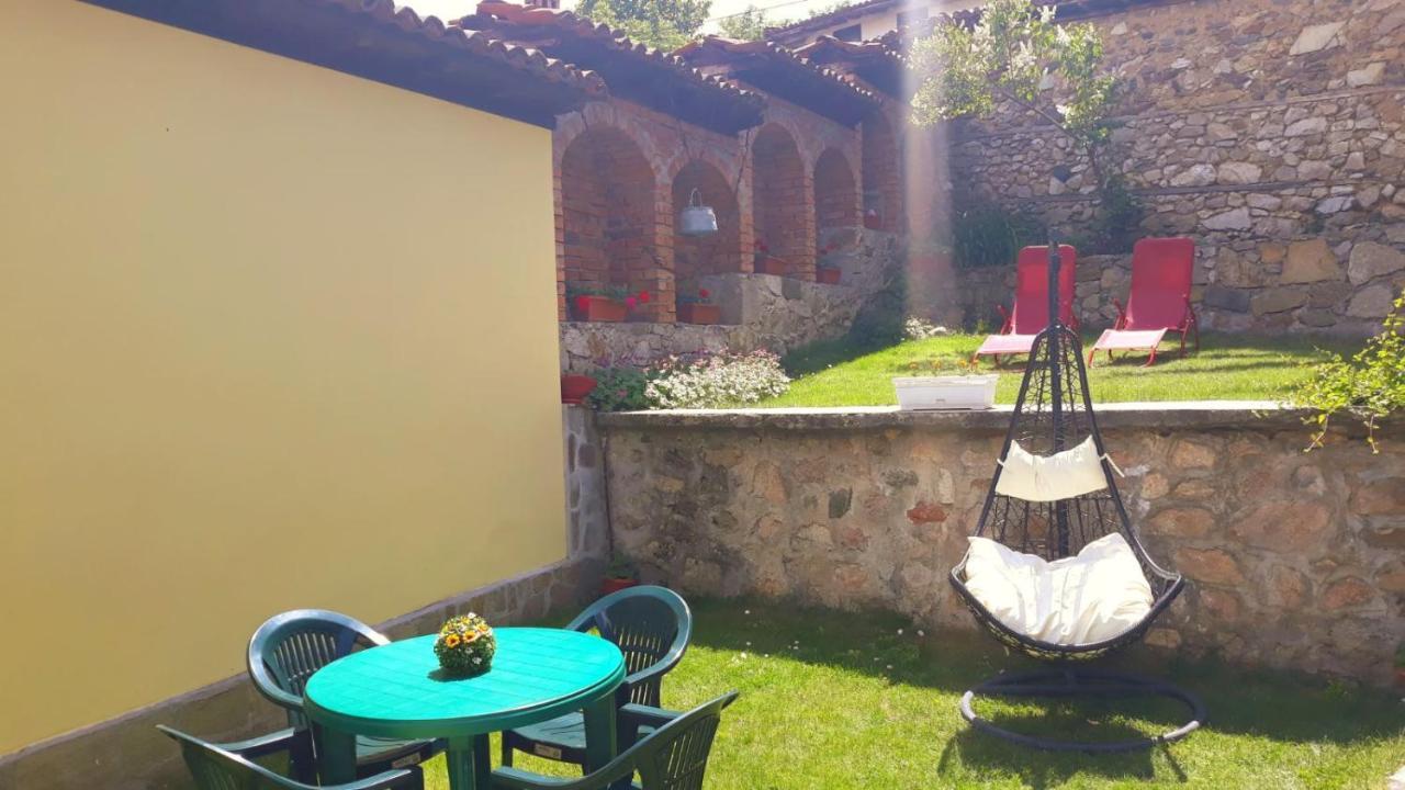 Sarafova Guest House Koprivshtitsa Bagian luar foto